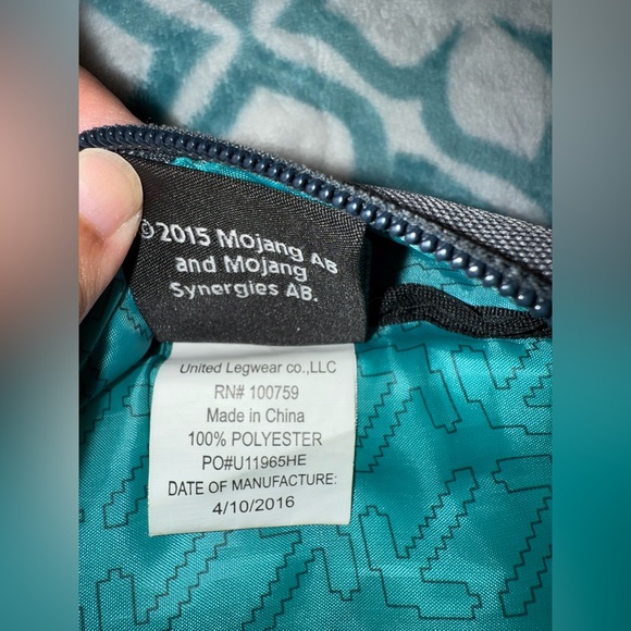 Gray Minecraft Backpack - Picture 10 of 15